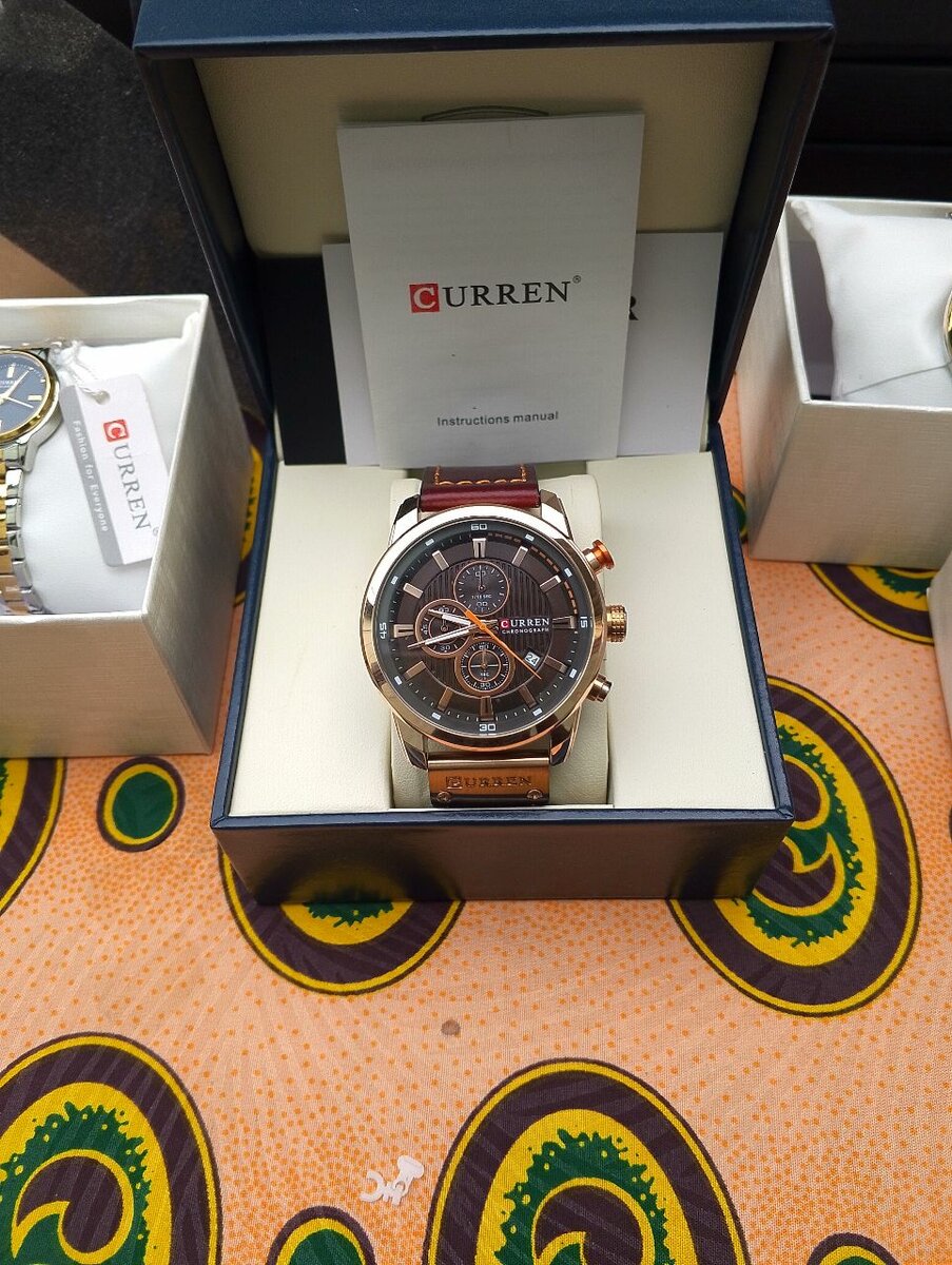 Montre homme Curren élégante