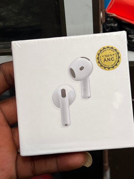 Apple AirPods 4 with Active Noise Cancellation
