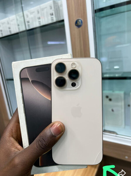 Apple iPhone 14 Pro blanc