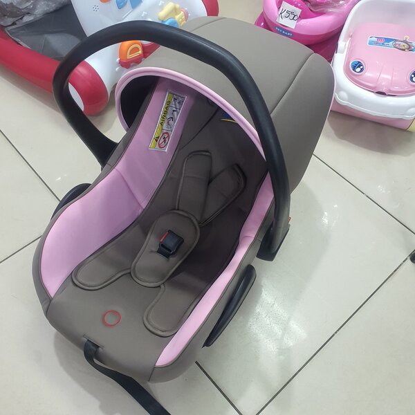 Baby carseat