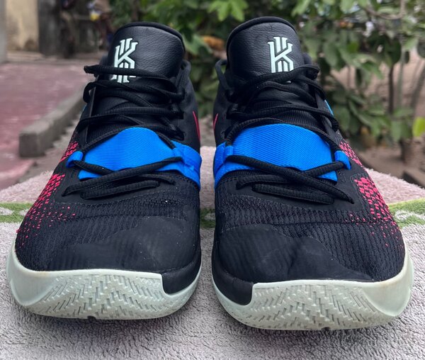 *NikeKyrie Flytrap EP 'Blue He