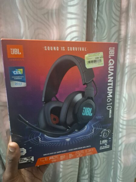 JBL QUANTUM 610
