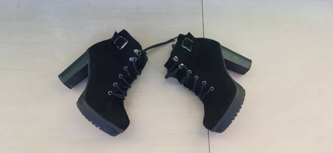 Thrift shoes boots