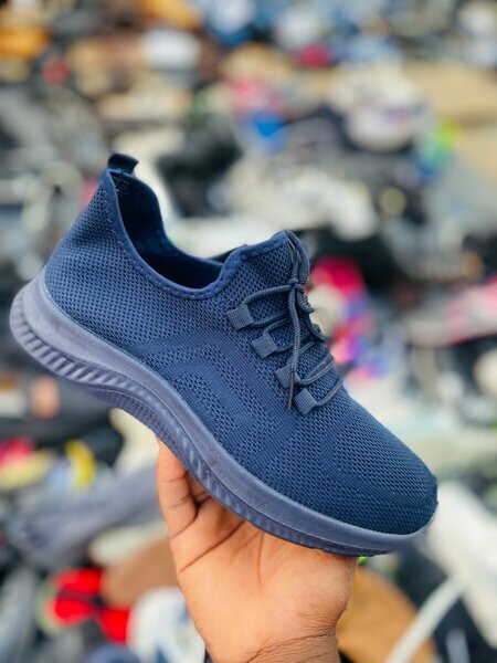 Baskets bleu marine homme