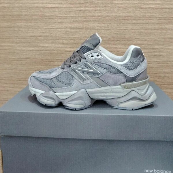 New balance 9060