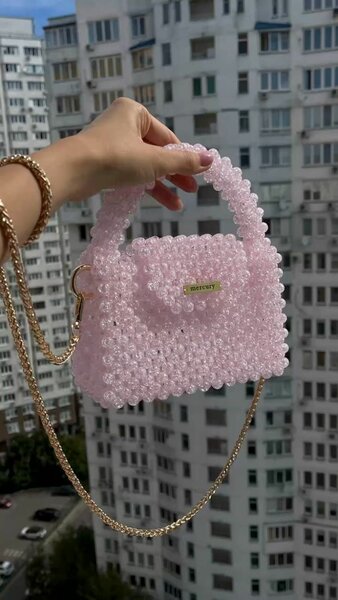 Sac à main perles rose chic
