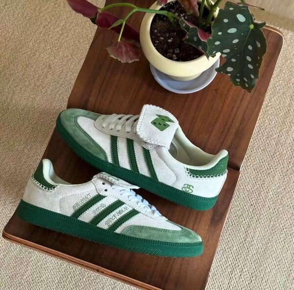 Baskets Vertes en Daim