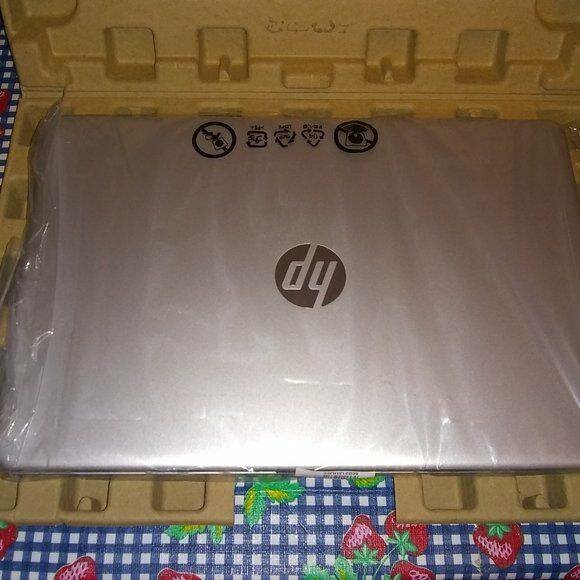Ordinateur portable HP moderne