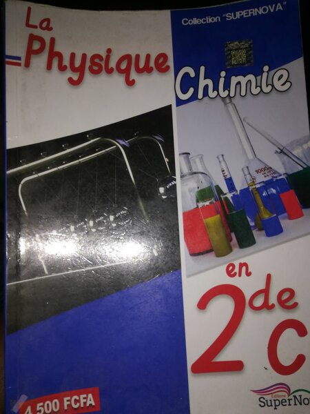 Livre Physique Chimie 2e C