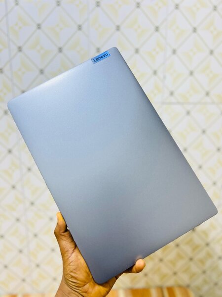 *HOME USED LENOVO IDEAPAD 3*