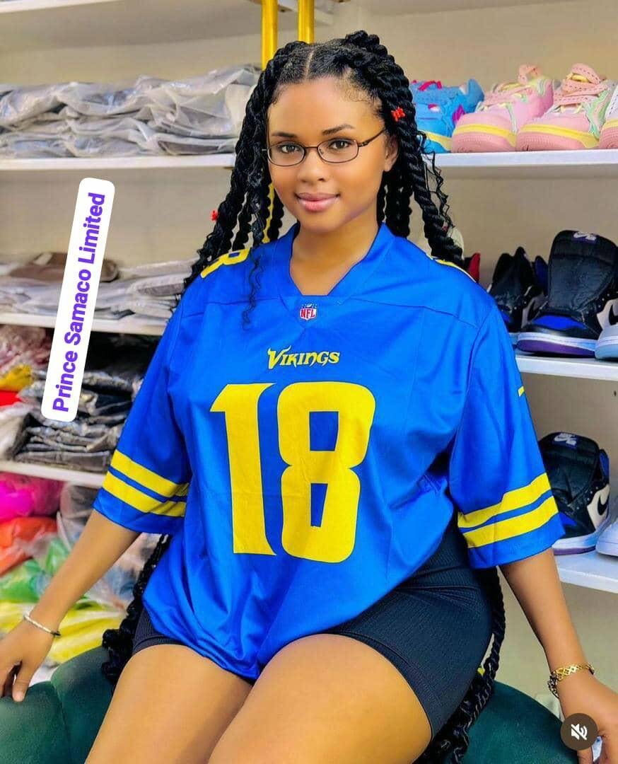 Ladies jerseys tops