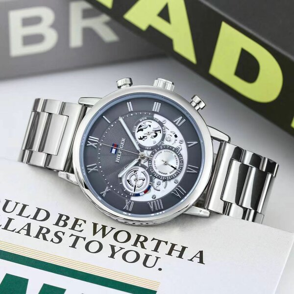 Montre Squelette Homme Élégante