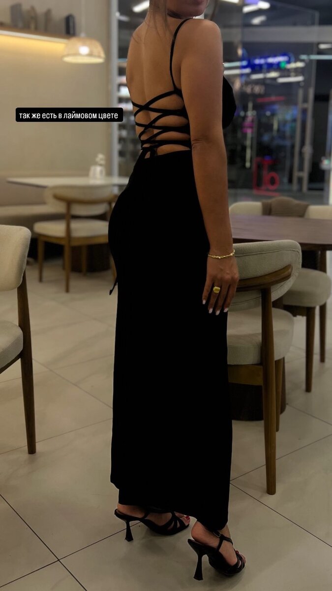 В этом платье вы точно не останетесь без внимание)
