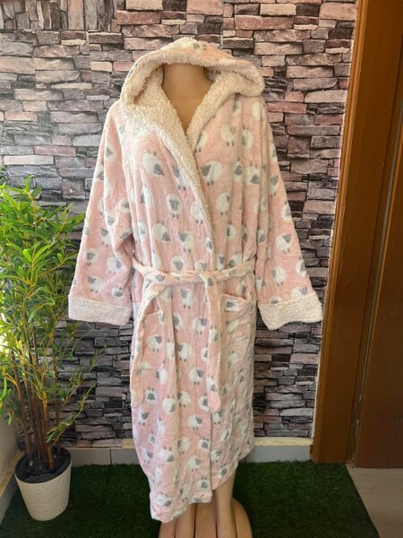 Peignoir en polaire avec capuche