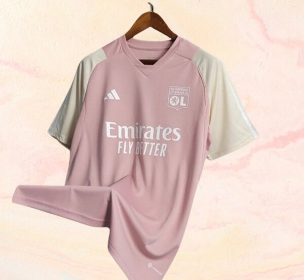 Maillot de football rose pour hommes