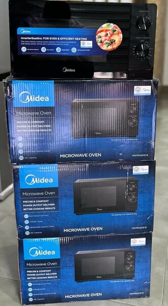 Midea 20 Liters microwave oven