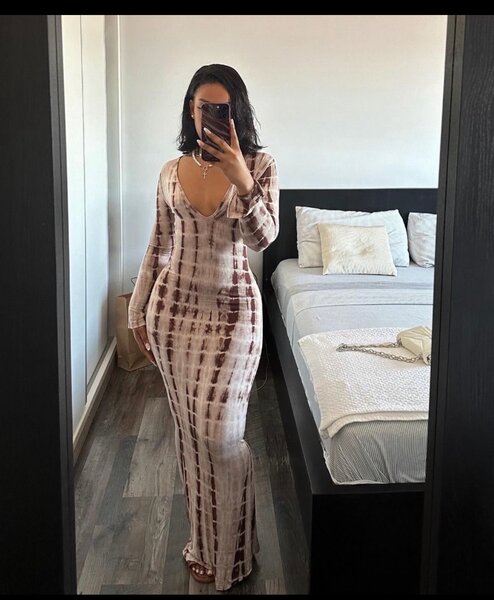 Robe longue à motifs élégante