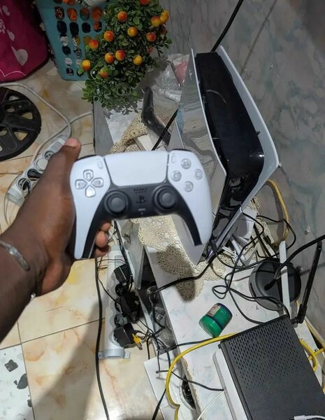 Console PS5 avec manette