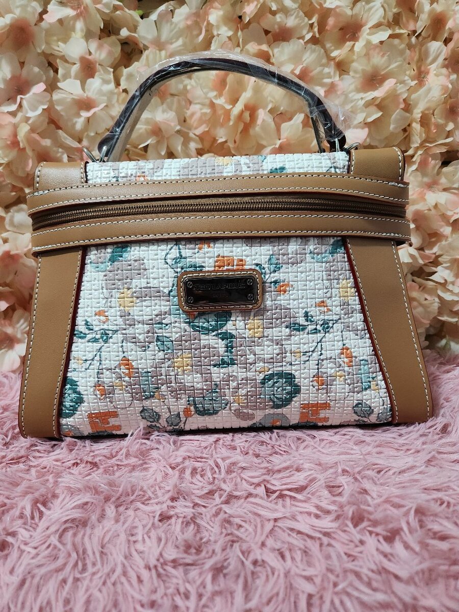 Sac à main floral élégant