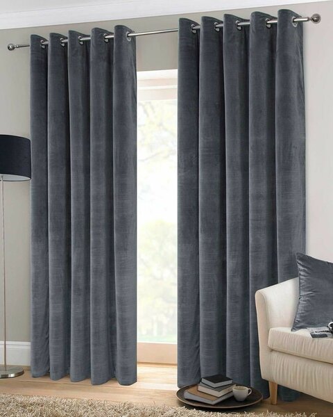 Room curtains