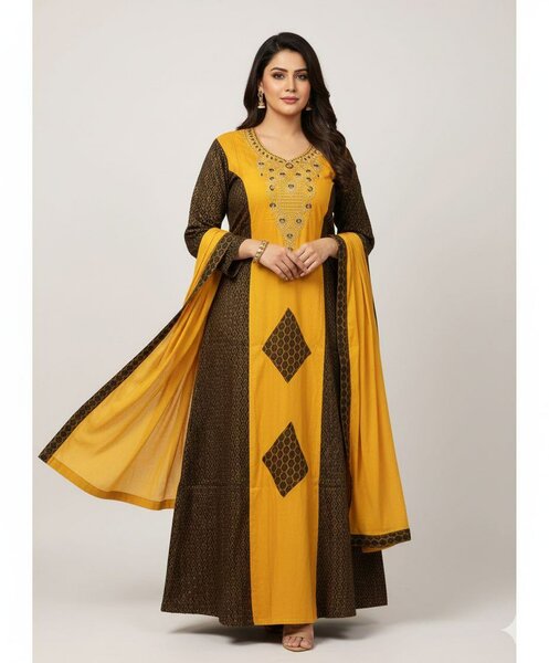 Robe Anarkali jaune élégante