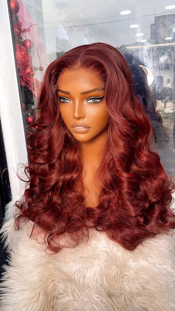 Perruque synthétique rouge frisée