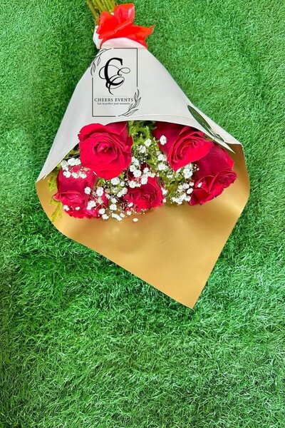 Bouquet de roses rouges élégantes