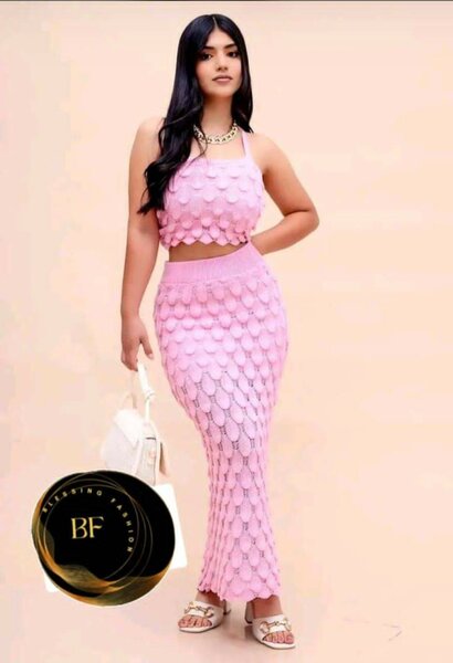 Joli complet de femme