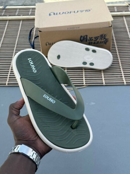 Tongs Confortables Homme Louho