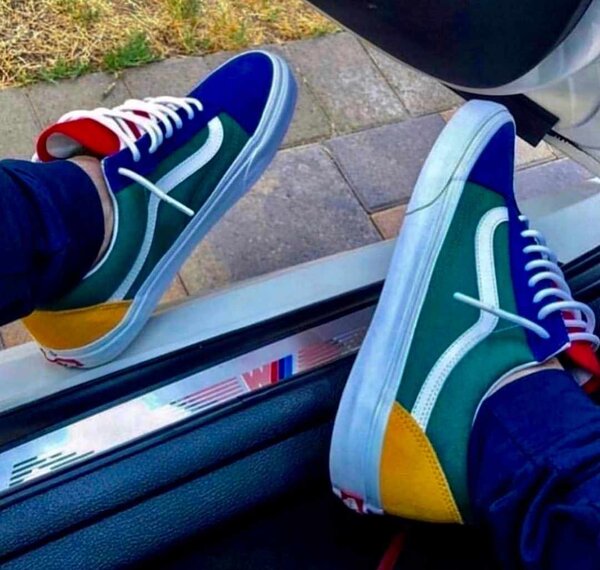 Sneakers multicolores tendance