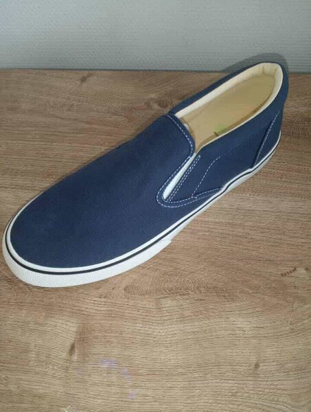 Baskets en toile homme