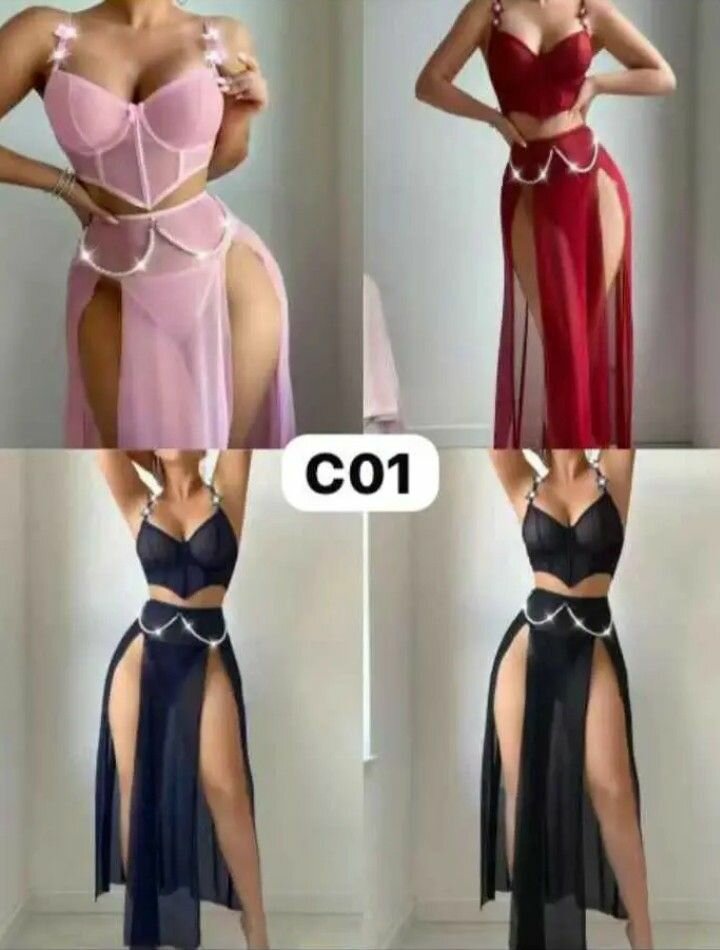 Ensemble lingerie sexy avec robe de nuit