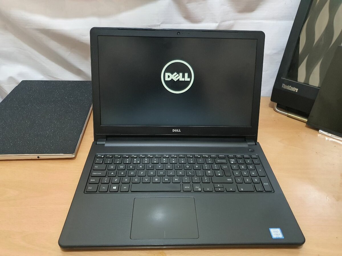 DELL VOSTRO 3559