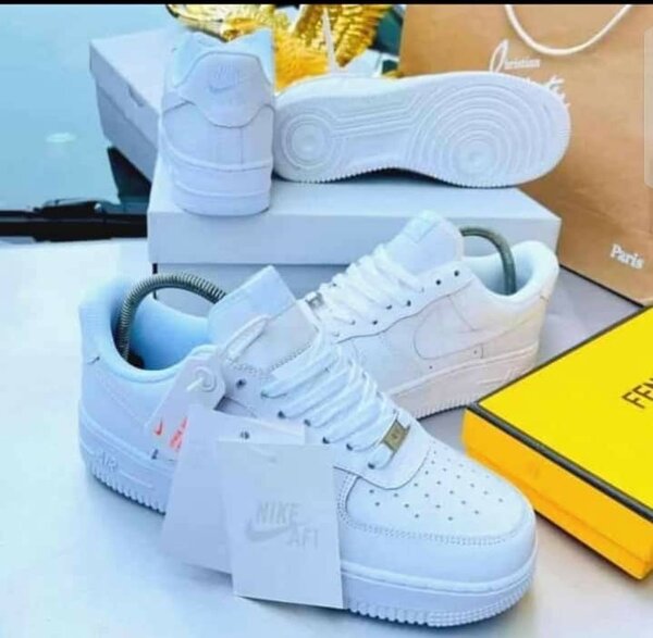 High quality Nike Sneakers