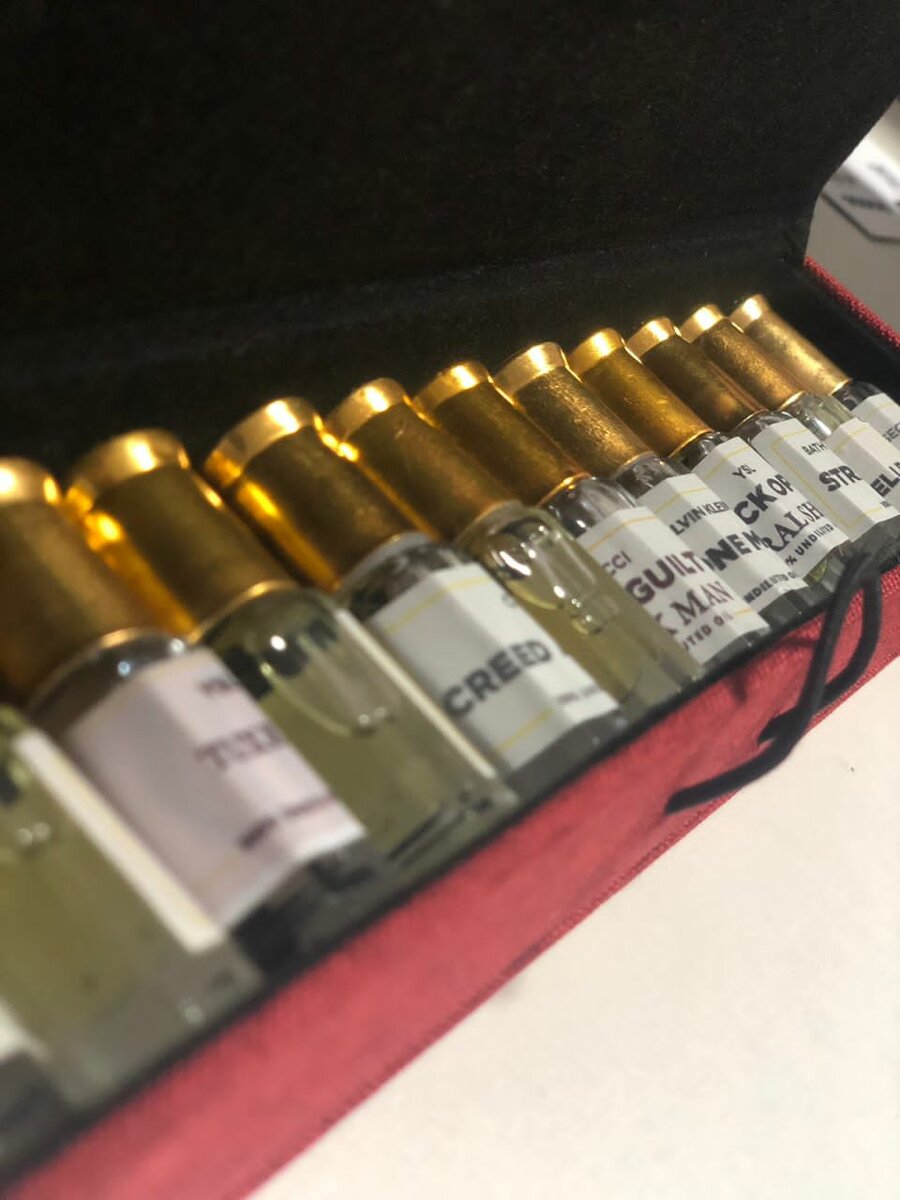 Perfume oil