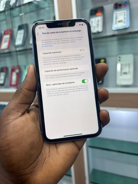 iPhone XR Bleu 64giga