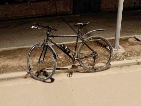 На продаже очен хорошый шоссейник почти новый срочная цена