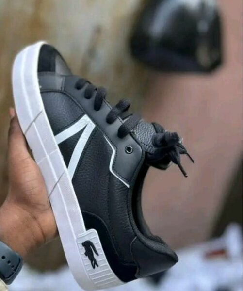 Chaussure lacoste
