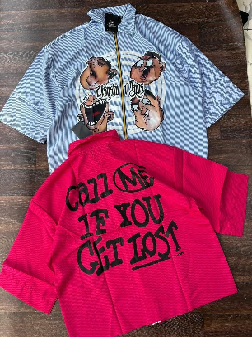 Chemise graphique unisexe à manches courtes