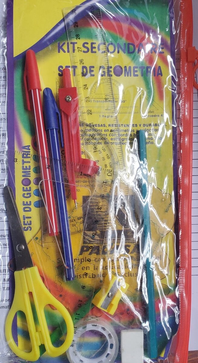 Kit de géométrie scolaire