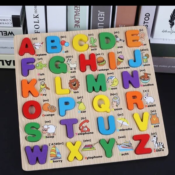 Puzzle éducatif en bois A-Z