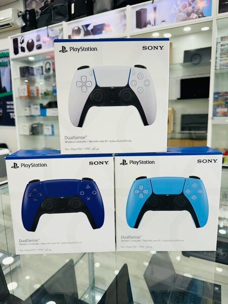 PlayStation 5 controller
