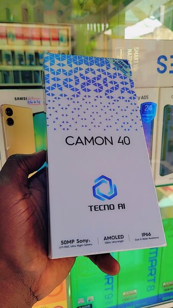 Tecno camon 40