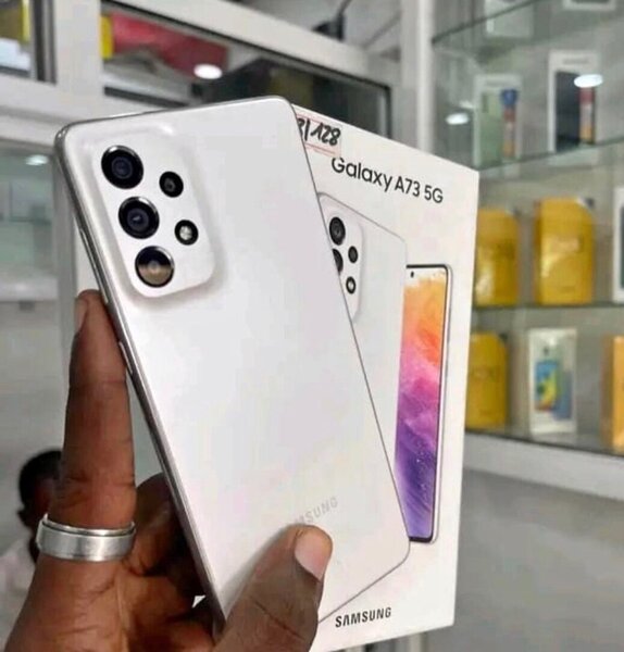 Samsung Galaxy A73 5G