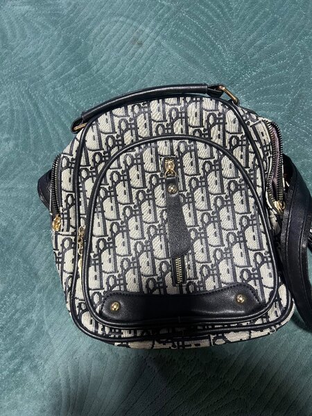 Рюкзак маленький очень удобный