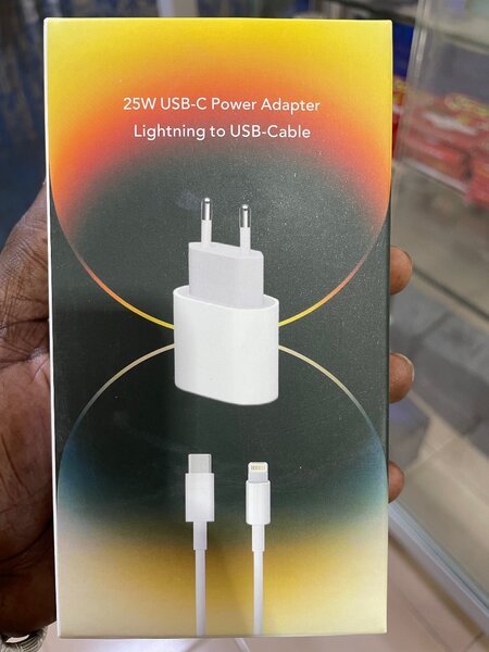 Adaptateur USB-C 25W avec câble