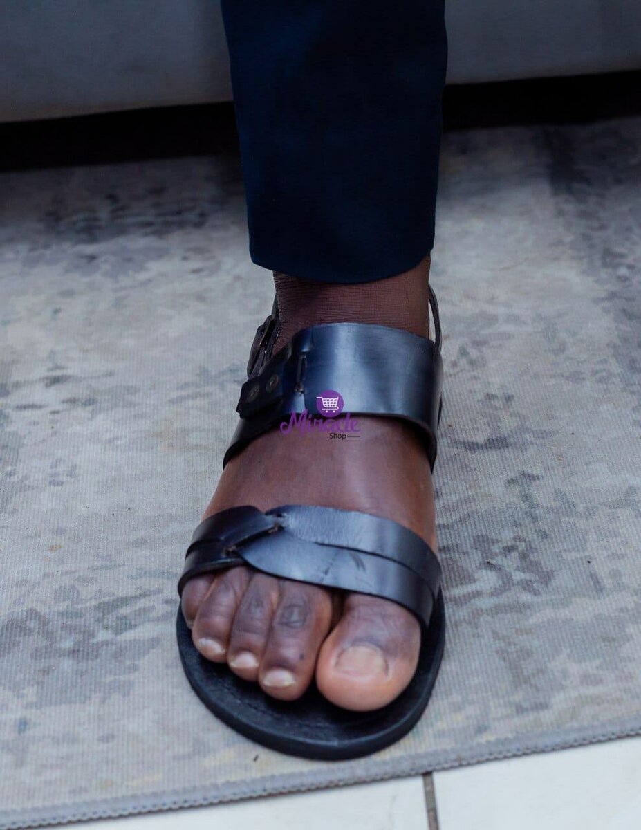 Sandales en cuir de Ghana