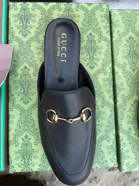 Mocassins en cuir Gucci