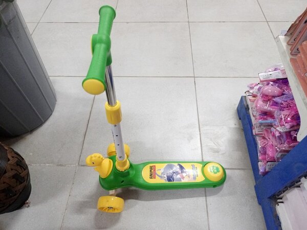 Trottinette Enfant Colorée