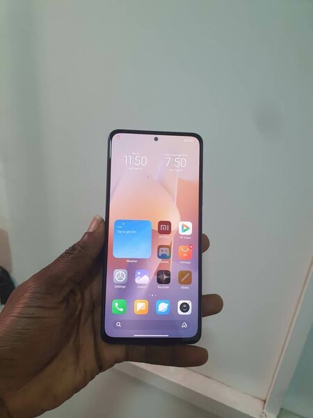 Xiaomi redmi note 11 pro+  5G Uk used 2 sim 5000mAh battery